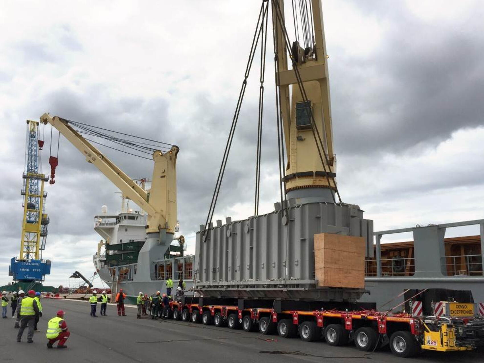 The first of three Chinese transformers reaches France